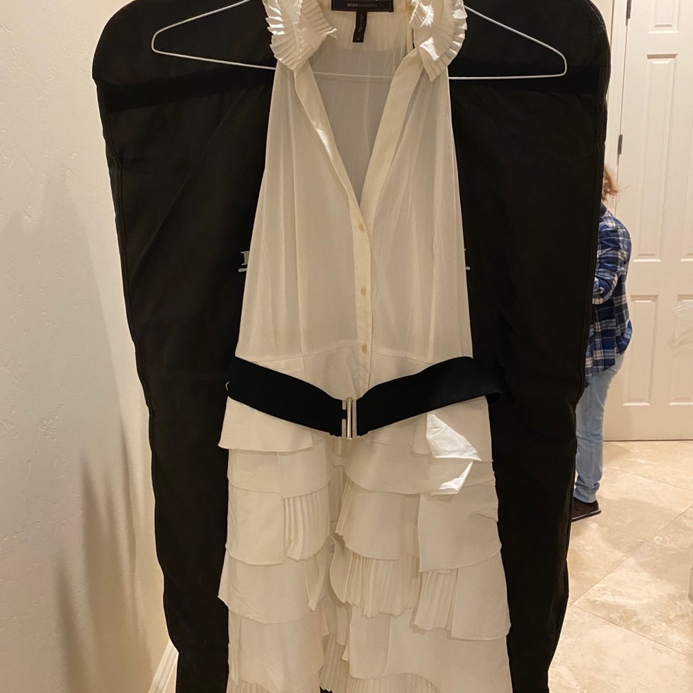 Dress - Picture 5 of 5